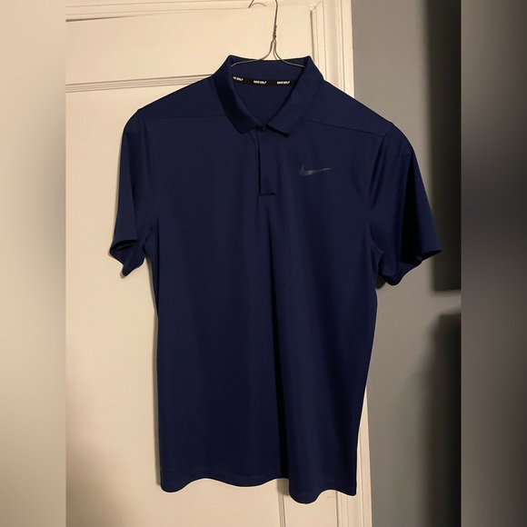 Nike Men's Deep Blue Dri-Fit Tour Golf Shirt Men’s Size Medium - Picture 2 of 5
